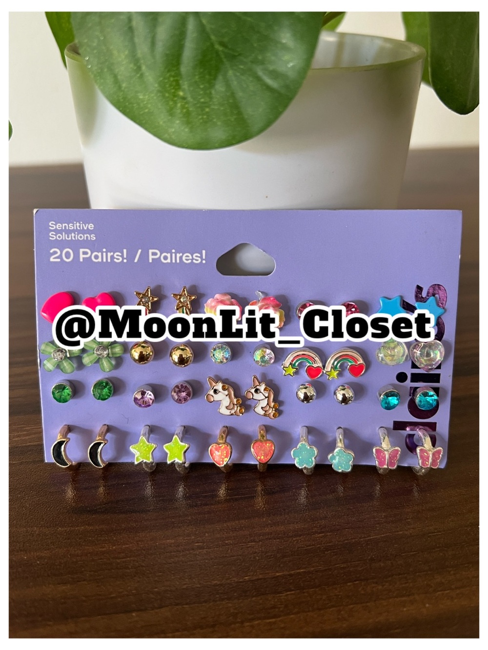 🛍️ Claire’s Sensitive Solutions 20 Pairs of Earrings Fantasy Earrings Set